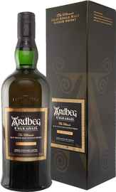 Виски шотландский «Виски Ardbeg Uigeadail» в подарочной упаковке