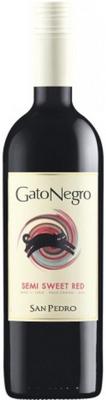 Вино красное полусладкое «San Pedro Gato Negro Semi-Sweet Red» 2013 г.