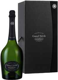 Шампанское белое брют «Laurent-Perrier Grand Siecle Brut» в подарочной упаковке
