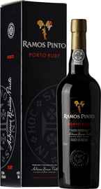 Портвейн «Ramos Pinto Ruby» в подарочной упаковке