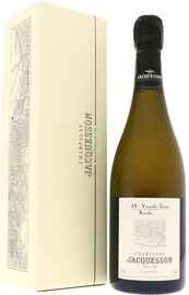 Шампанское белое брют «Jacquesson Ay Vauzelle Terme Brut» 2005 г. в подарочной упаковке