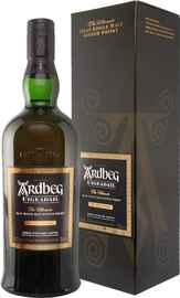Виски шотландский «Ardbeg Uigeadail» в подарочной упаковке