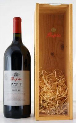 Вино красное сухое «Penfolds RWT Shiraz» 2007 г. в подарочной упаковке