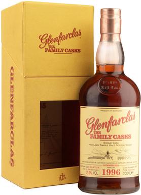 Виски шотландский «Glenfarclas 1996 Family Casks» в подарочной коробке