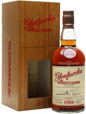Виски шотландский «Glenfarclas 1986 Family Casks» в подарочной упаковке