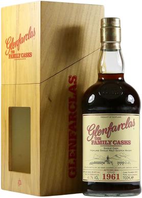 Виски шотландсий «Glenfarclas 1961 Family Casks» в подарочной упаковке