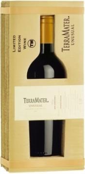 Вино красное сухое «TerraMater Unusual Mighty Zinfandel» 2010 г., в подарочной упаковке
