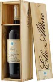 Вино красное сухое «Barolo Vigneto Arborina» в деревянной подарочной упаковке