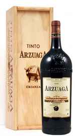 Вино красное сухое «Arzuaga Crianza» 2014 г., в деревянной подарочной упаковке