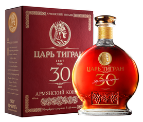 Коньяк армянский «Царь Тигран 30-летний» в подарочной упаковке