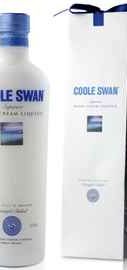 Ликер «Coole Swan» в подарочной упаковке