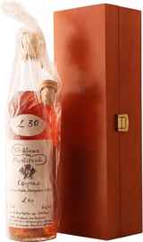 Коньяк французский «Petite Champagne Chateau de Montifaud 30 Years Old» в деревянной коробке