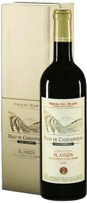 Вино красное сухое «Pago de Carraovejas El Anejon de la Cuesta de Las Liebres Ribera del Duero, 0.75 л» 2009 г. в подарочной упаковке