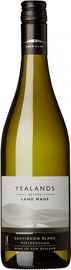 Вино белое сухое «Yealands Land Made Sauvignon Blanc»