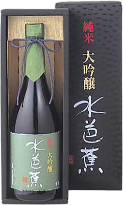 Саке «Mizubasho Jyummadaiginjo Premium» в подарочной упаковке