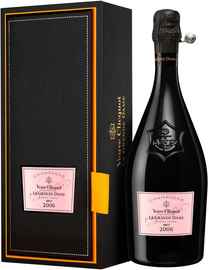 Шампанское розовое брют «Veuve Clicquot La Grande Dame Rose» 2006 г., в подарочной упаковке (карусель)