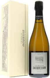 Шампанское белое брют «Jacquesson Ay Vauzelle Terme Brut» 2008 г. в подарочной упаковке