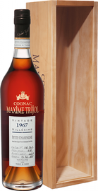Коньяк французский «Maxime Trijol Cognac Petite Champagne 1967» в деревянной подарочной упаковке