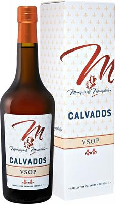Кальвадос «Marquis De Montdidier Calvados» в подарочной упаковке