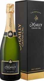 Вино игристое белое брют «Champagne Mailly Grand Cru Brut Reserve Champagne Grand Cru» в подарочной упаковке