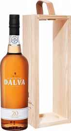 Портвейн «Dalva Dry White Porto 20 years old C. da Silva» в деревянной подарочной упаковке