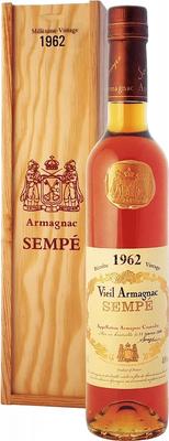 Арманьяк «Sempe Vieil Armagnac» 1962 г. в деревянной подарочной упаковке
