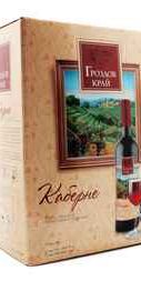 Вино столовое полусладкое красное «Гроздов край Каберне (Тетра Пак)»