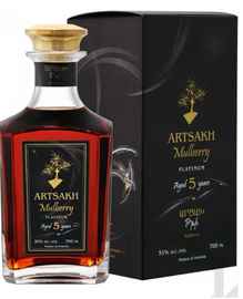 Водка «Artsakh Mulberry Platinum Artsakh Brandy Company» в подарочной упаковке