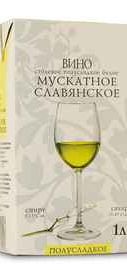 Вино столовое белое полусладкое «Славянская Лоза Мускатное»