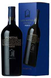 Портвейн красный сладкий «Portal Late Bottled Vintage» 2013 г., в подарочной упаковке