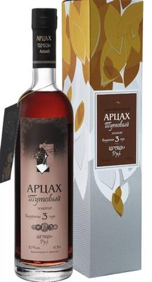 Водка «Artsakh Mulberry Gold Ohanyan Brandy Company, 0.5 л» в подарочной упаковке